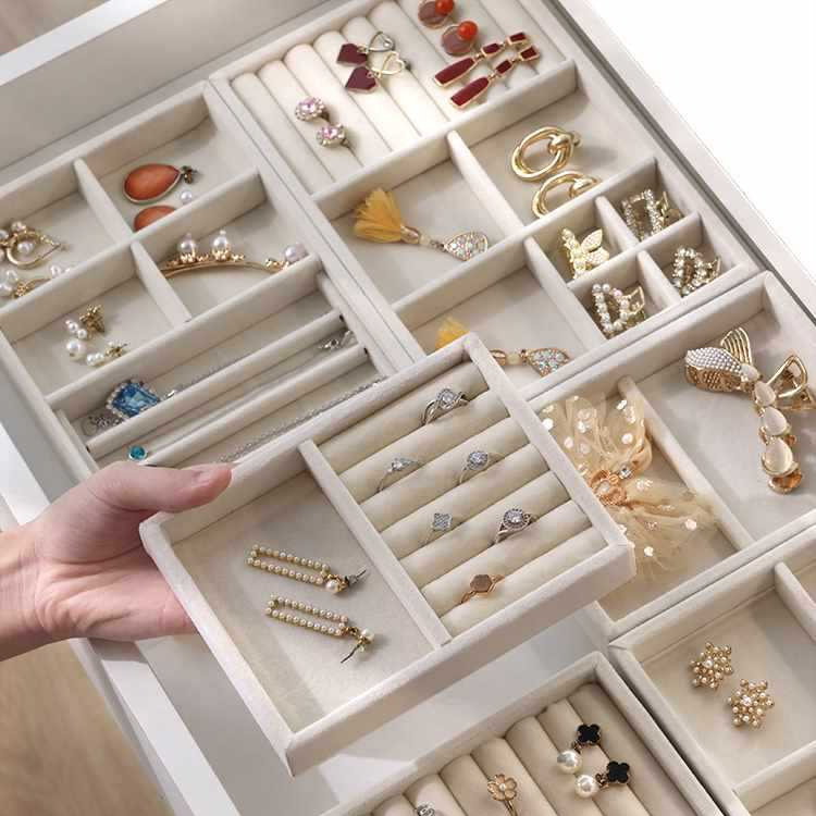 Storage system, storage box, liner, necklace, velvet ring, accessory