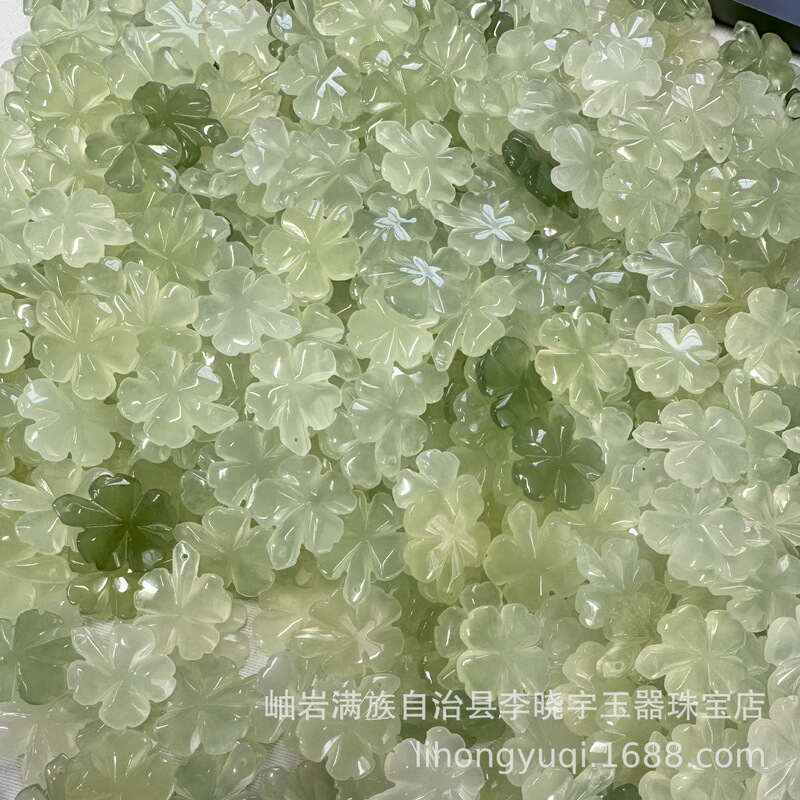 Wholesale of Jade Four-Leaf Clover Pendants, Jade Four-Leaf Clover Accessories, Pendants, Necklaces, Bracelets, and Crafts