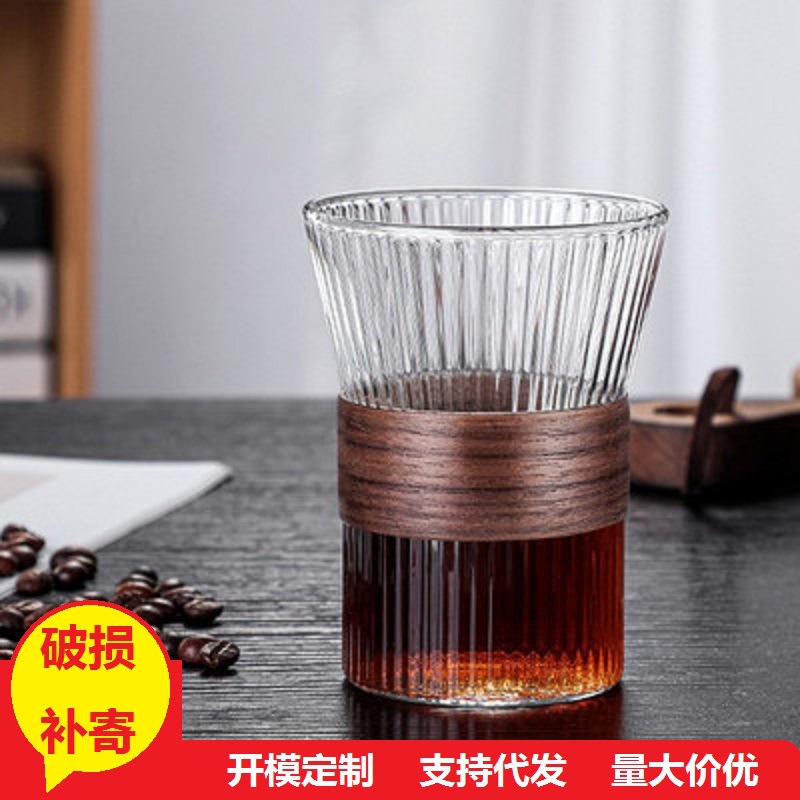 Fábrica creativa patrón vertical de vidrio taza de agua abierta taza de café de vidrio borosilicato leche caliente y fría desayuno taza de leche