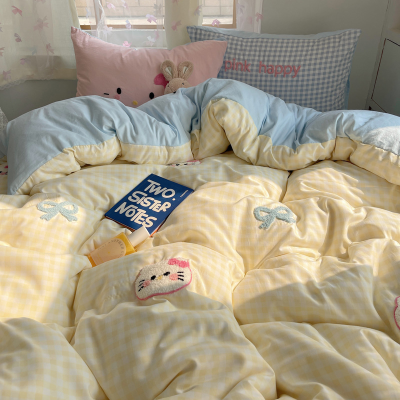 노란색 체크무늬 고양이