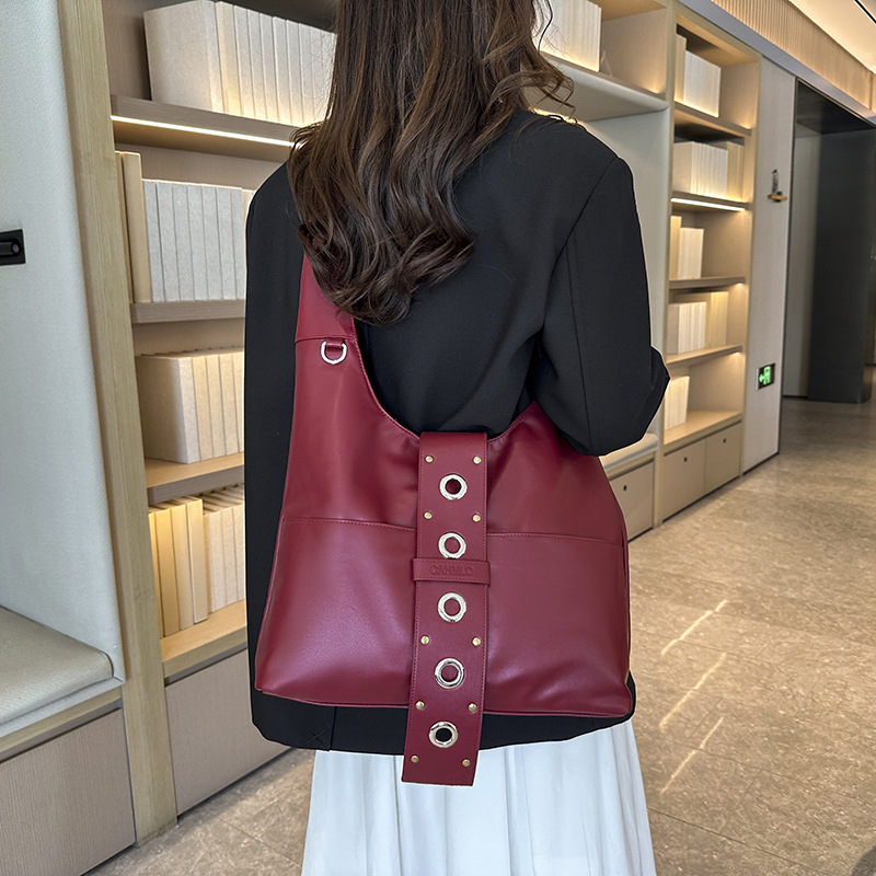 Large-capacity Round-hole Design Shoulder Cross-border Trend Fashion Tote Bag, Relaxed And Versatile Casual Crossbody_voghion.com