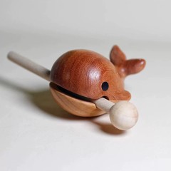 乌檀木静心解压小鲸鱼敲打木鱼稳定情绪摆件 治愈系上班摸鱼礼物