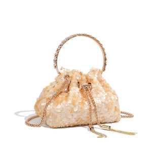 �羳Ů���W���¿�����ֱ��A�h�ֱ��������Ƭ�W����б��朗lС��