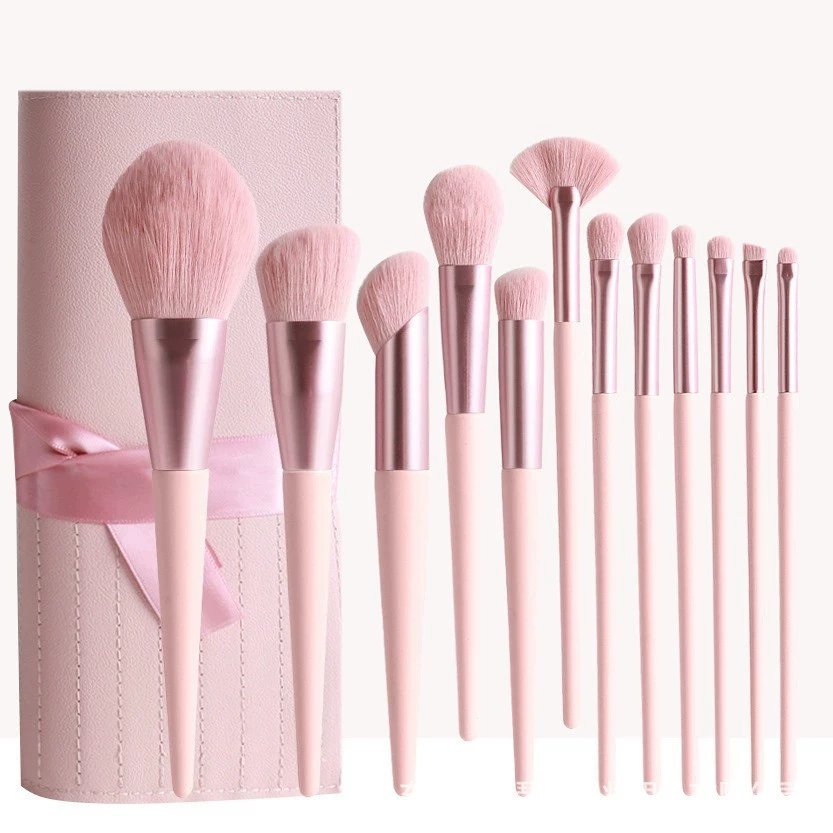 Хиуция фуксияconcealerbrush?