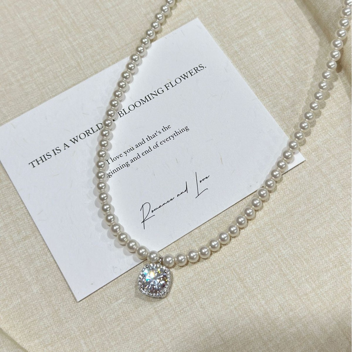 S925 Sterling Silver Round Pearl Necklace With Sparkling Diamond Cube_voghion.com