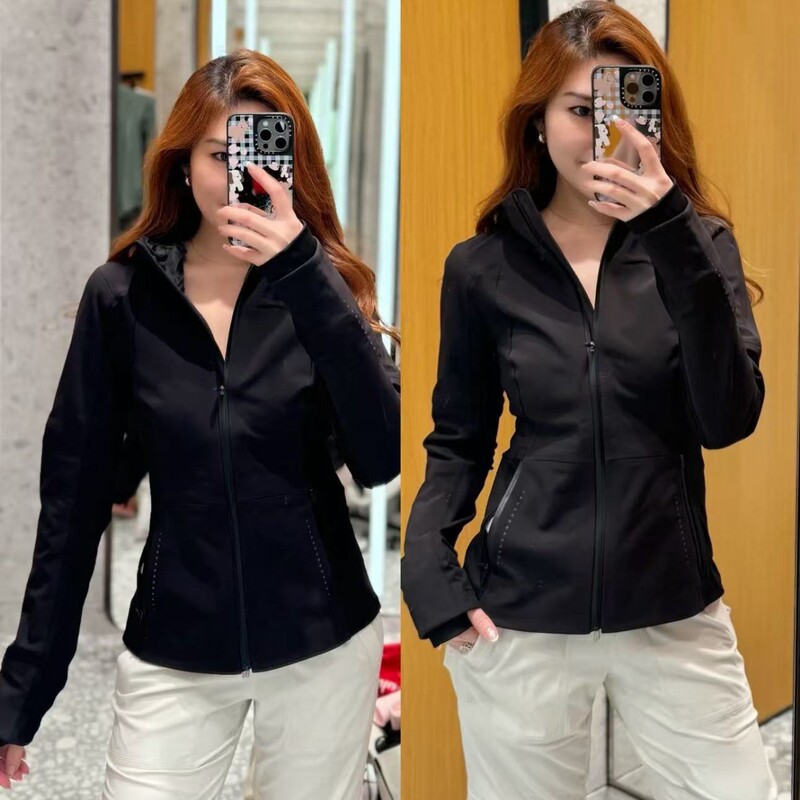 New Women's Hooded Soft Shell Plus Velvet Sports Jacket Outdoor Waterproof Sports Jacket Waist Slimming