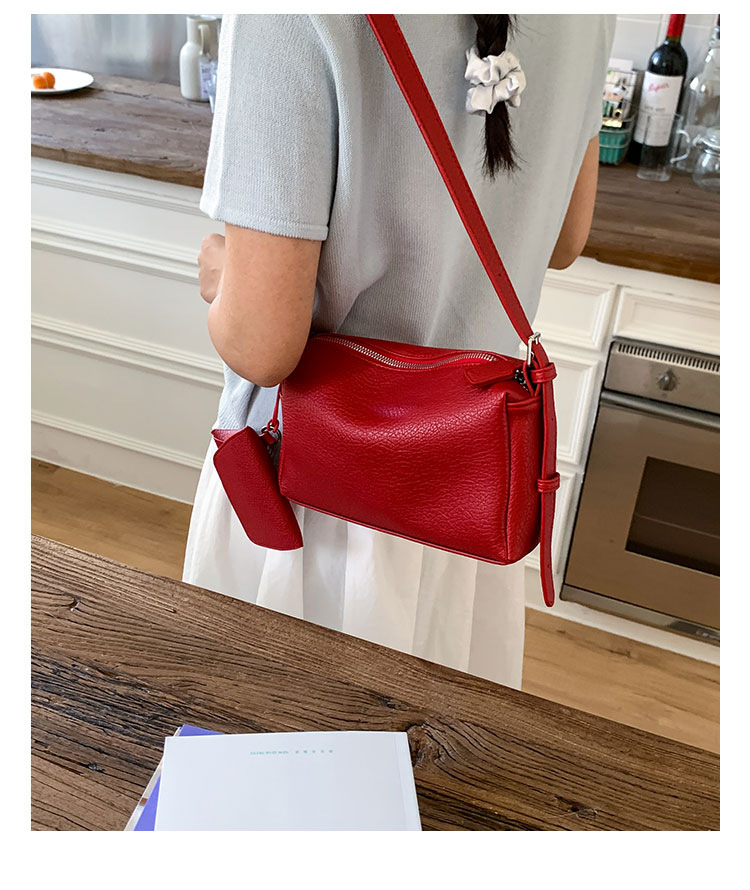 Large-capacity soft-faced single-shoulder bag for women, new style 2025, trendy and retro, stylish and fashionable, with a fashionable and high-quality crossbody bag undefined