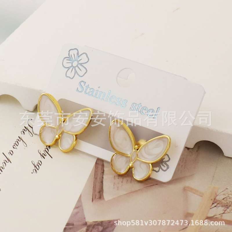 跨境轻奢高级感不锈钢方形白色滴釉爱心耳环女小巧精致时尚耳钉|undefined