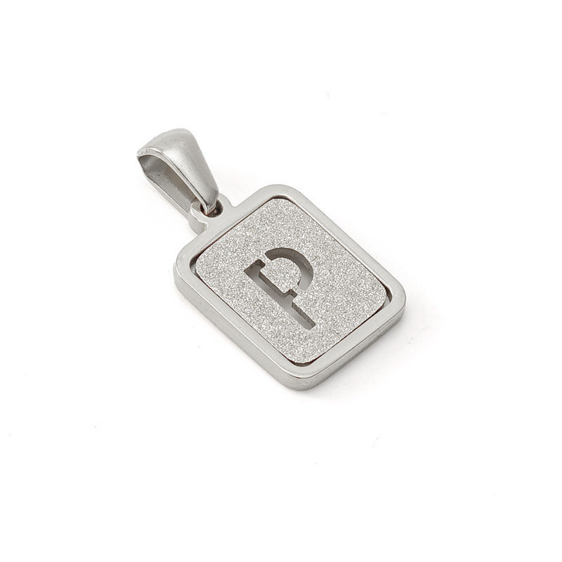 Nueva moda de acero inoxidable letra inglesa colgante de fábrica al por mayor carta prensada en arena titanio acero 18K Commuter todo partido