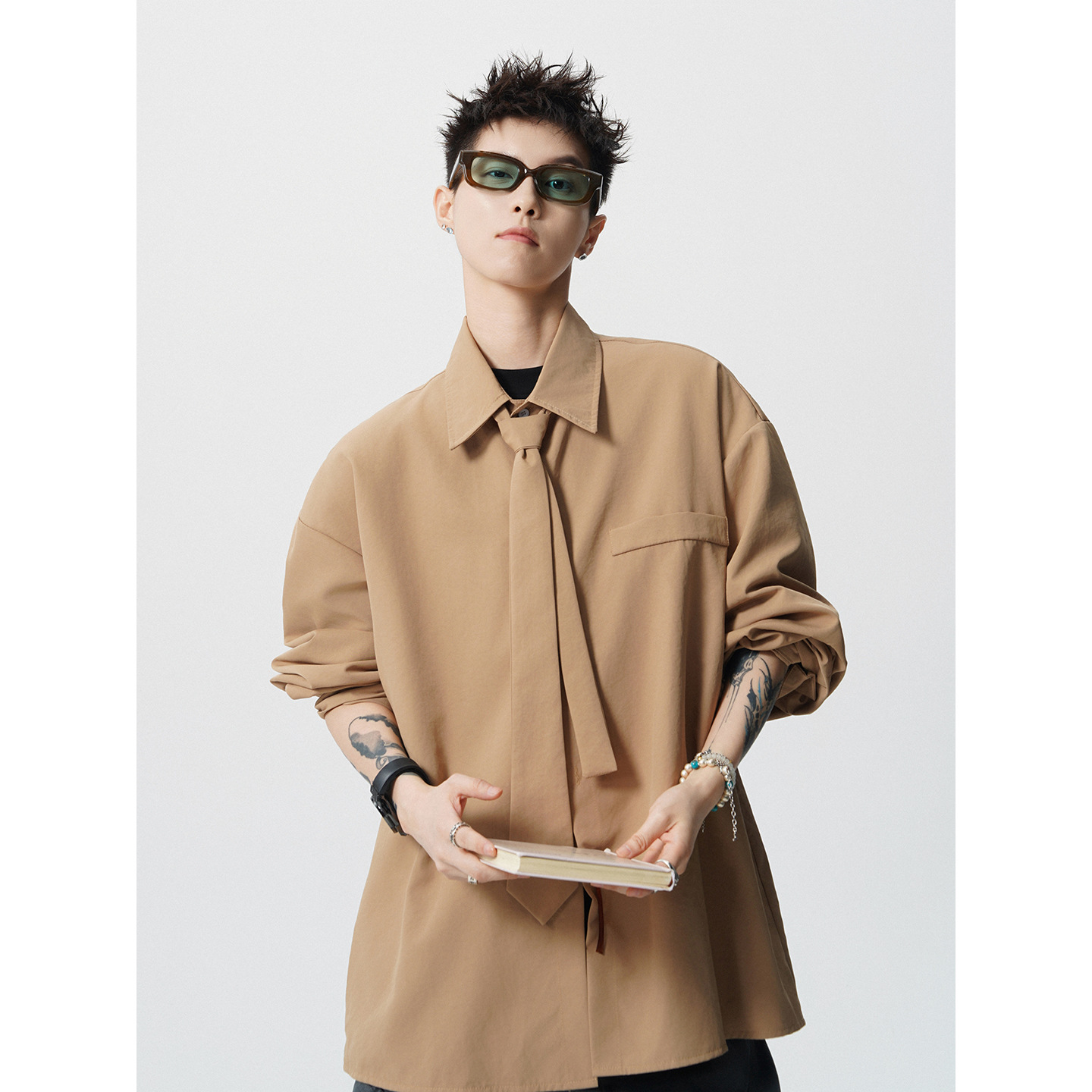 Cleanfit 앙고라 레드 타이 셔츠 남성 플러스 사이즈 루즈 트렌디 틈새 디자인 잘 생긴 긴팔 셔츠