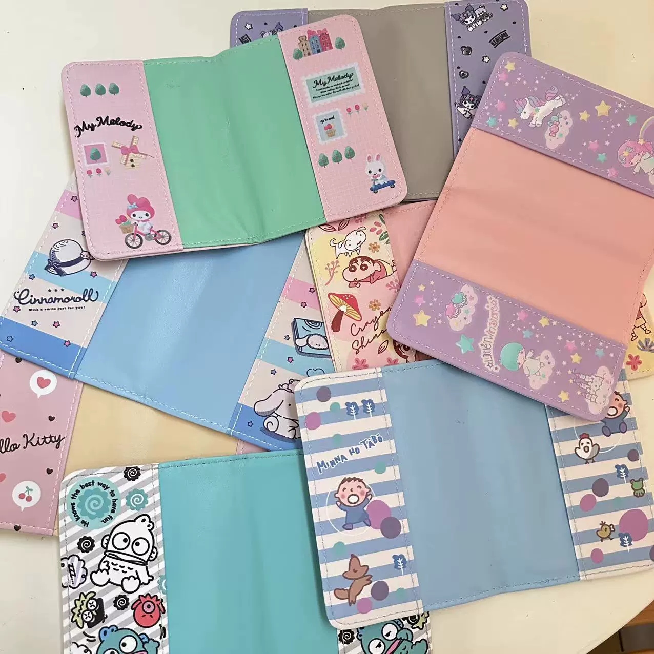 Cartoon protective case, cute crayons, polyurethane passport case
