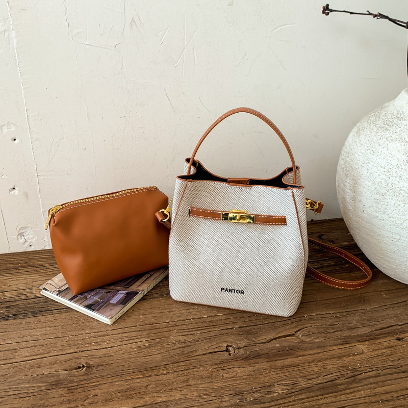 Bolso de nicho coreano bolso de cubo de agua de mujer venta caliente nuevo lienzo color de tela alta textura exquisita mochila image 7