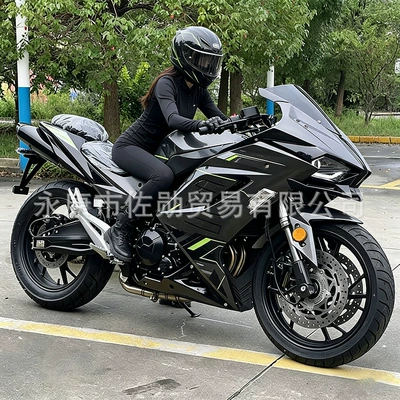 H2 real fuel-powered motorcycle, Motosikletlər
