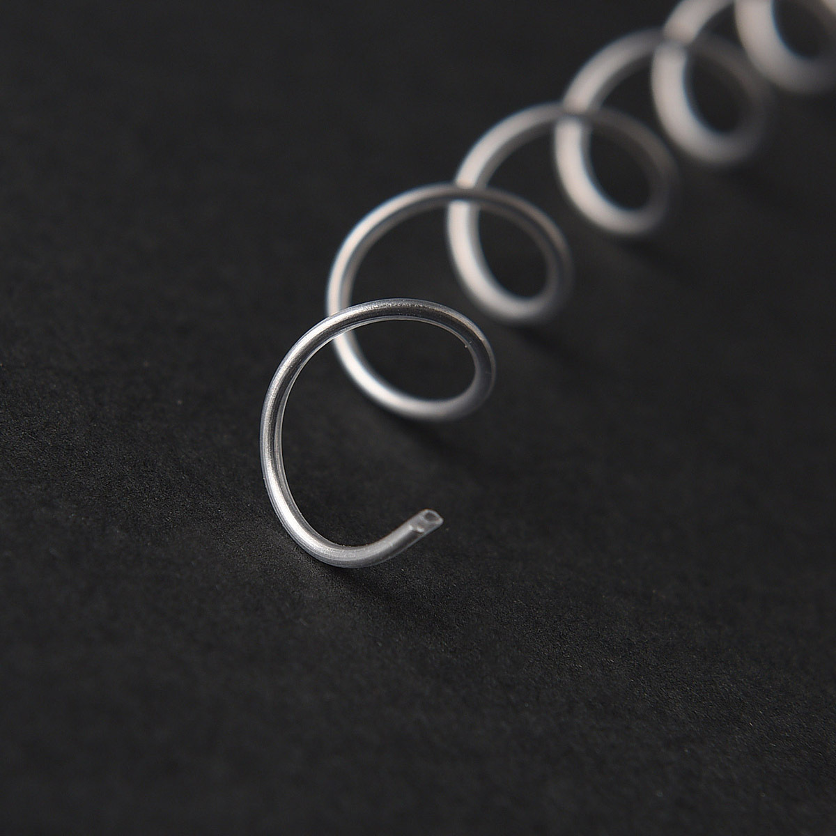 DIY 액세서리 스타일링 플라스틱 코팅 알루미늄 와이어 투명 코어 알루미늄 와이어 스타일링 의류 스타일링 고정 공장 직선