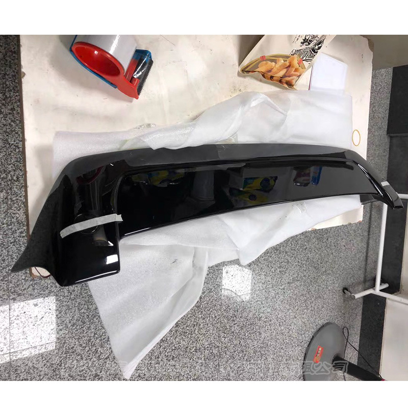 Suitable for Suzuki Jimny Tail Wing Jimny Modified Punch-Free Top Wing with Light Fixed Wing 2007-2018