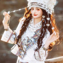 新款苗疆少女服装民族简约白色清新土家族苗族凤凰苗寨套装摄影