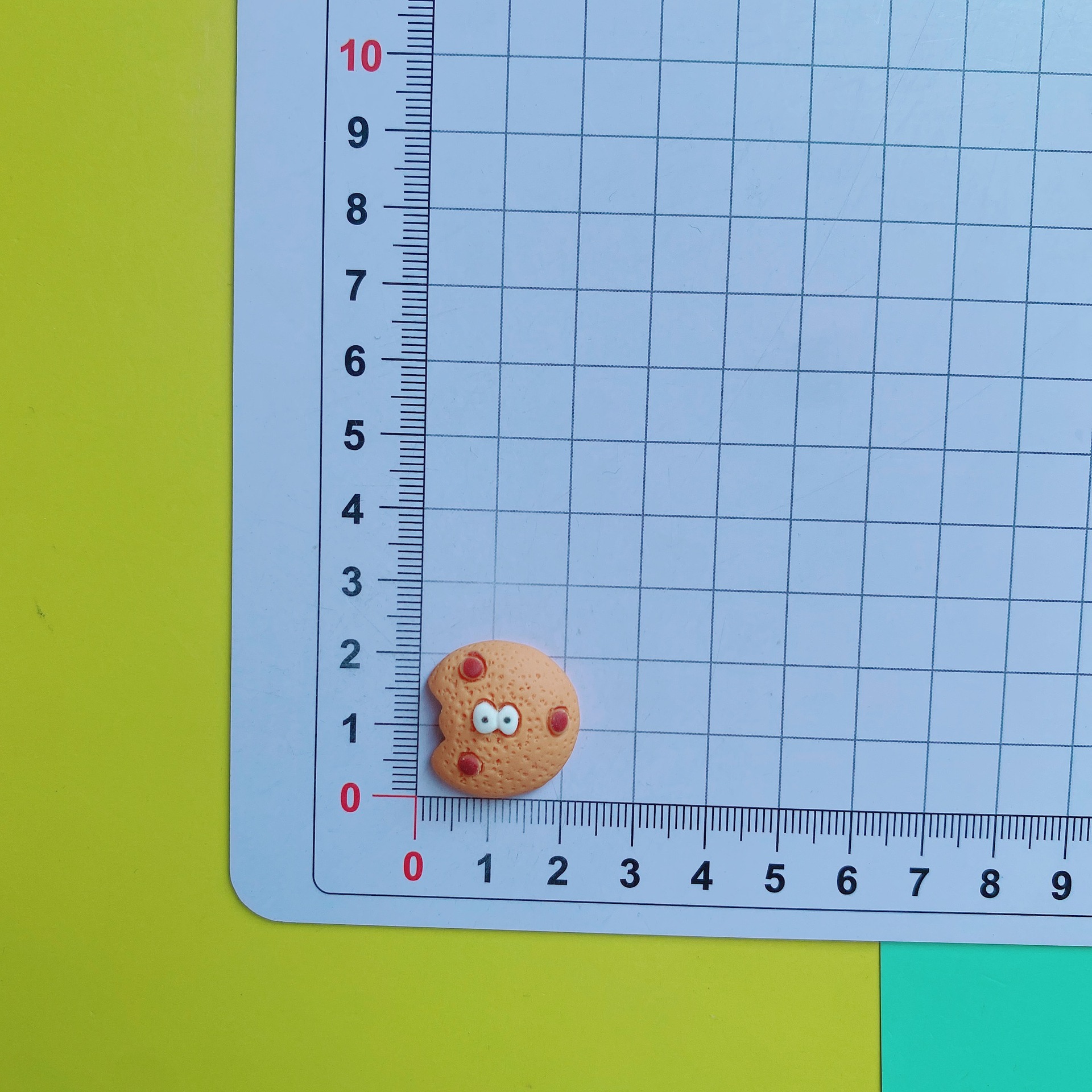 다크 옐로우 노치 비스킷 (표현식 비스킷 시리즈)