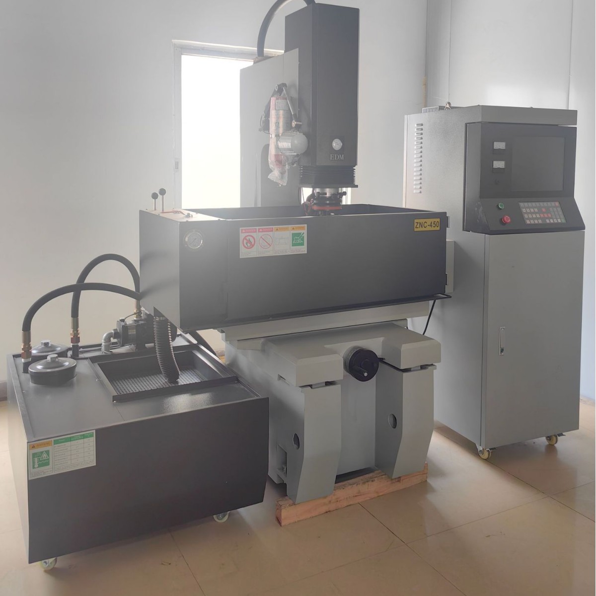 ݸ𻨻ֱ̨ϵͳ𻨻ZNC540 EDM𻨻