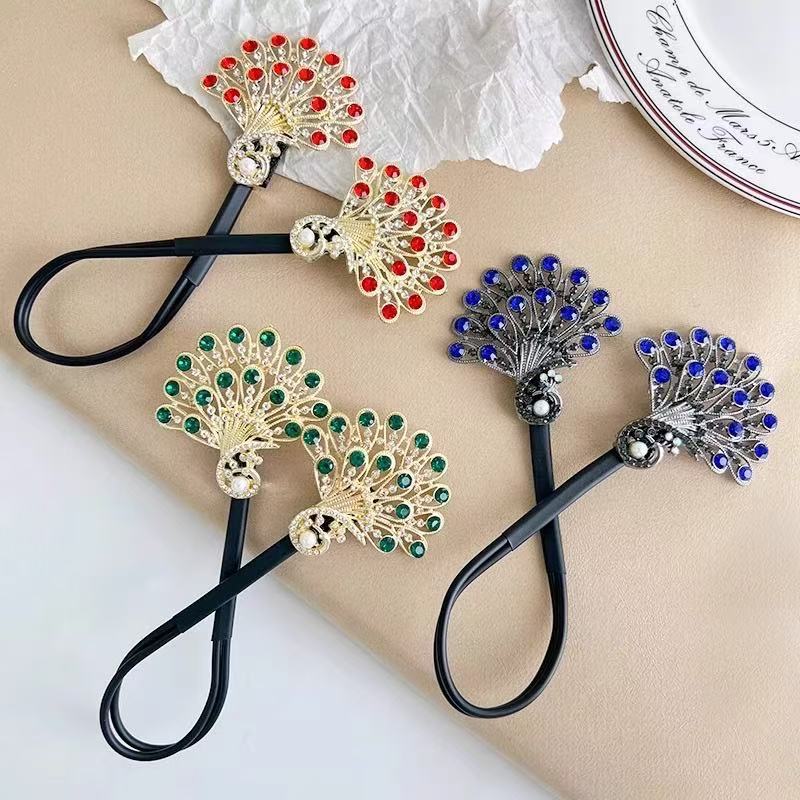 High-End Full-Diamond Hair Styling Tool, Twist-Style Bun That Doesn'T Damage Hair, Elegant and Stylish Lazy Hair Styling Tool, Hair Clip