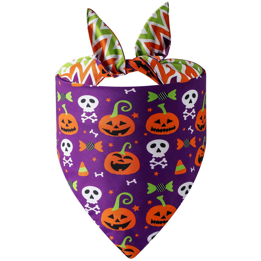 Fabricante en stock transfronterizo exclusivo para mascotas bufanda perro saliva toalla mascota Toalla de triángulo de Halloween mascota Toalla de saliva