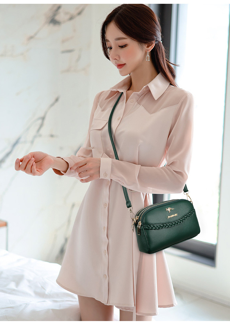 Animal, Letter Pattern Women's Pu Leather Animal Letter Classic Style Square Zipper Square Bag