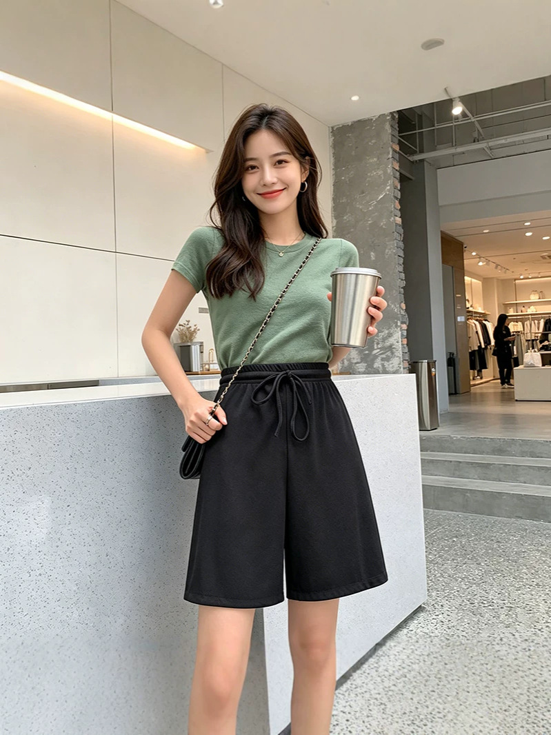 Pantalones Cortos de Seda de Hielo de Talla Grande para Mujer de Cintura Alta y Corte Recto para Verano image 4