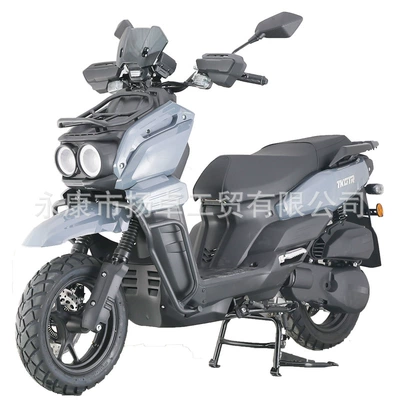 Marked as 50Cc Moped, Motosikletlər