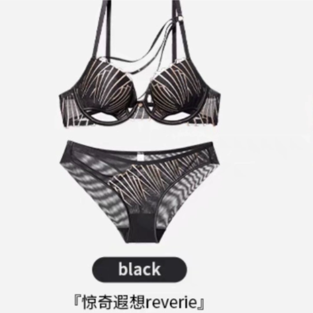 Large cup of cotton new hollow bra, women's sexy underwear, beautiful breasts, pulling on the tuto chest suits, big breasts