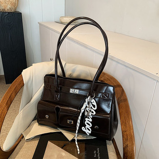 �����]��İ����|��Ҹ�°����������ذ�2025�¿�С���r��ͨ�ڰ�