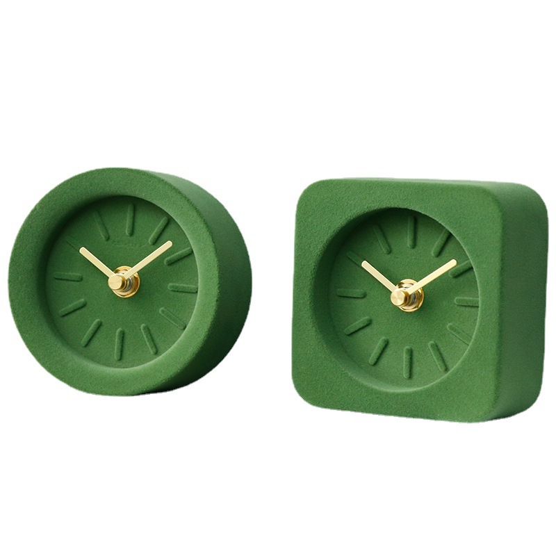 간단한 바탕 화면 장식 시계: 이끼 마크 상위 주문 녹색 창조적 인 북유럽 모델 룸 장식 홈 무음 시계