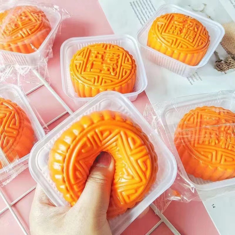 創意的な解凍のおもちゃの中秋節は月餅の減圧をシミュレーションして発散します。|undefined