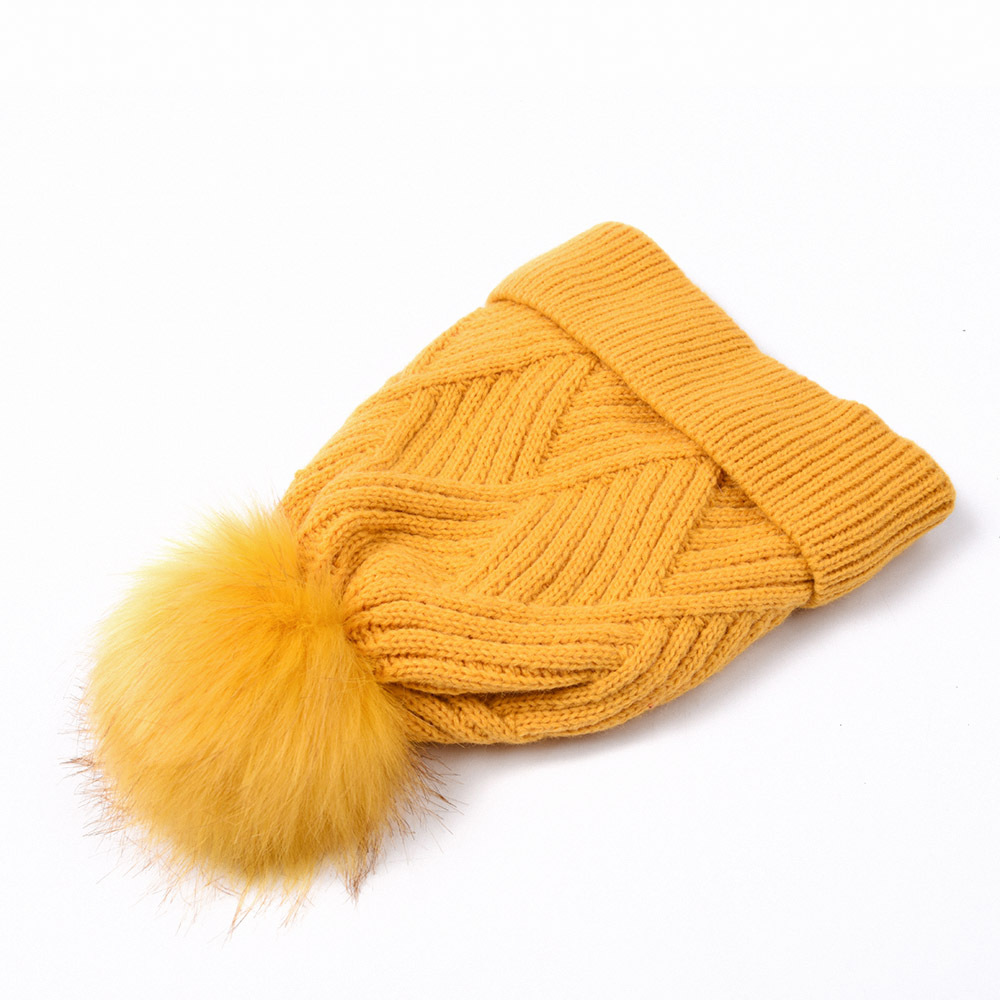 Women's Basic Solid Color Pom Poms Eaveless Wool Cap display picture 2