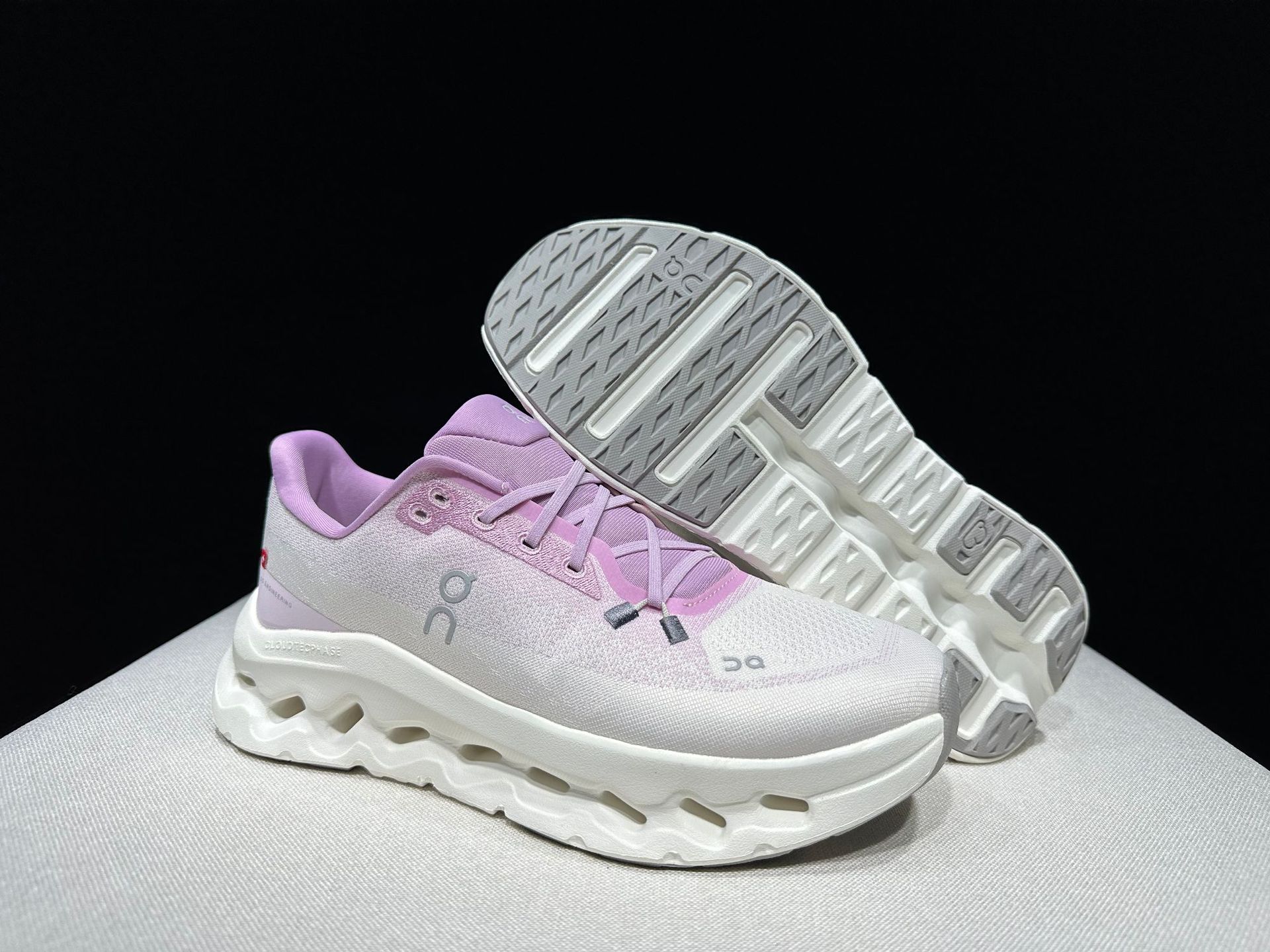 Cross-border On On Run Cloudtilt amortiguado ligero running casual zapatos deportivos para parejas