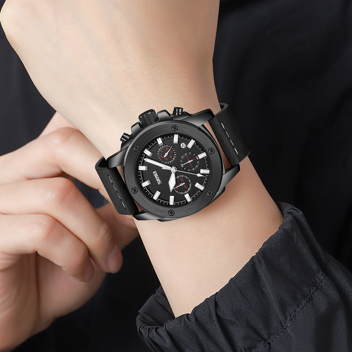 Momento de belleza para hombres cronógrafo de cuarzo impermeable relojes deportivos transfronterizos gran dial relojes de negocios hombres mayoristas spot