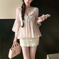 MENGXIANG ▏沁粉佳人~浪漫雾感刺绣钻条V领上衣+蕾丝花边半裙女