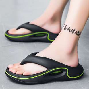 Slippers for Men's Summer Outer Wear, Non-Slip, Anti-Odor, Flip-Flops, Outdoor Sports Thick-Soled Large Size Beach Sandals