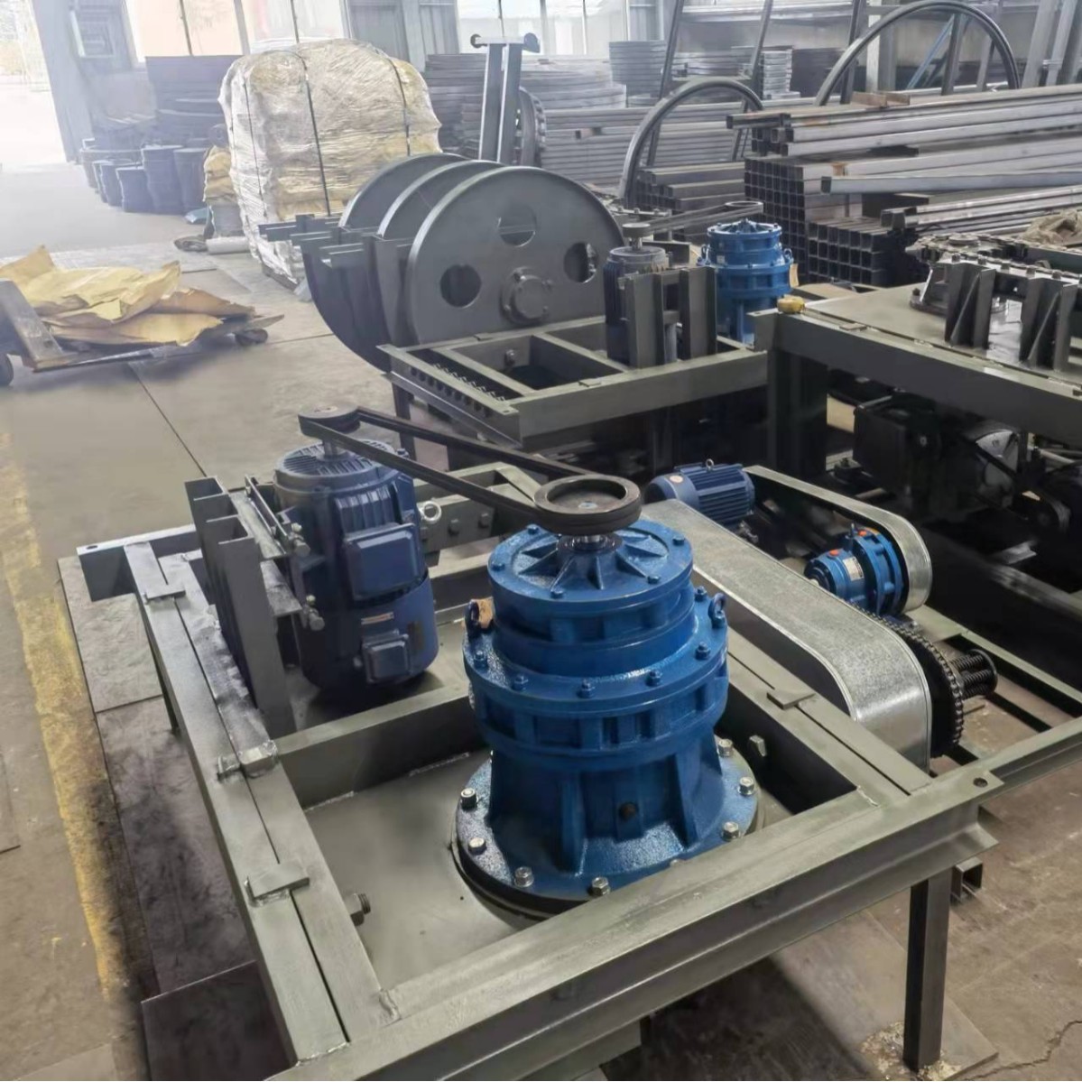 供应悬挂线驱动装置，摆线针轮直线驱动