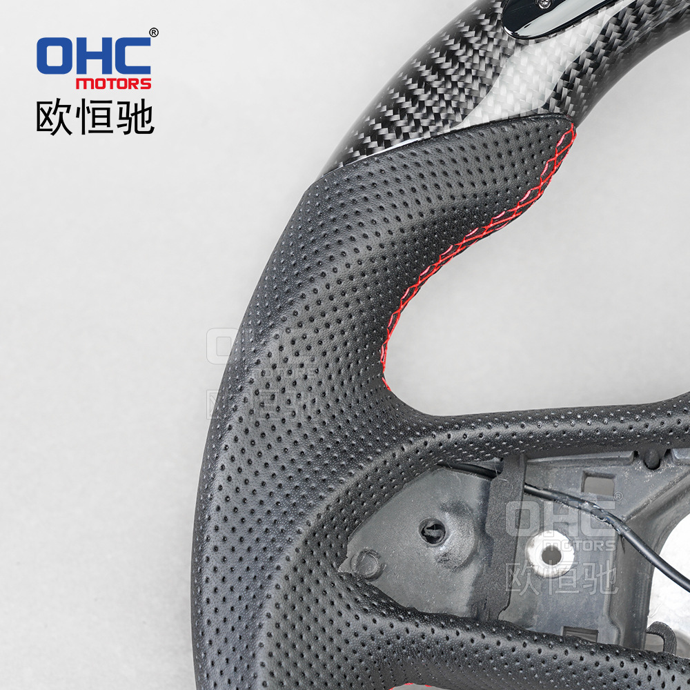 Suitable for 17-22 Infiniti Q50Q60 Steering Wheel Modified and Upgraded Led Carbon Fiber Car Steering Wheel