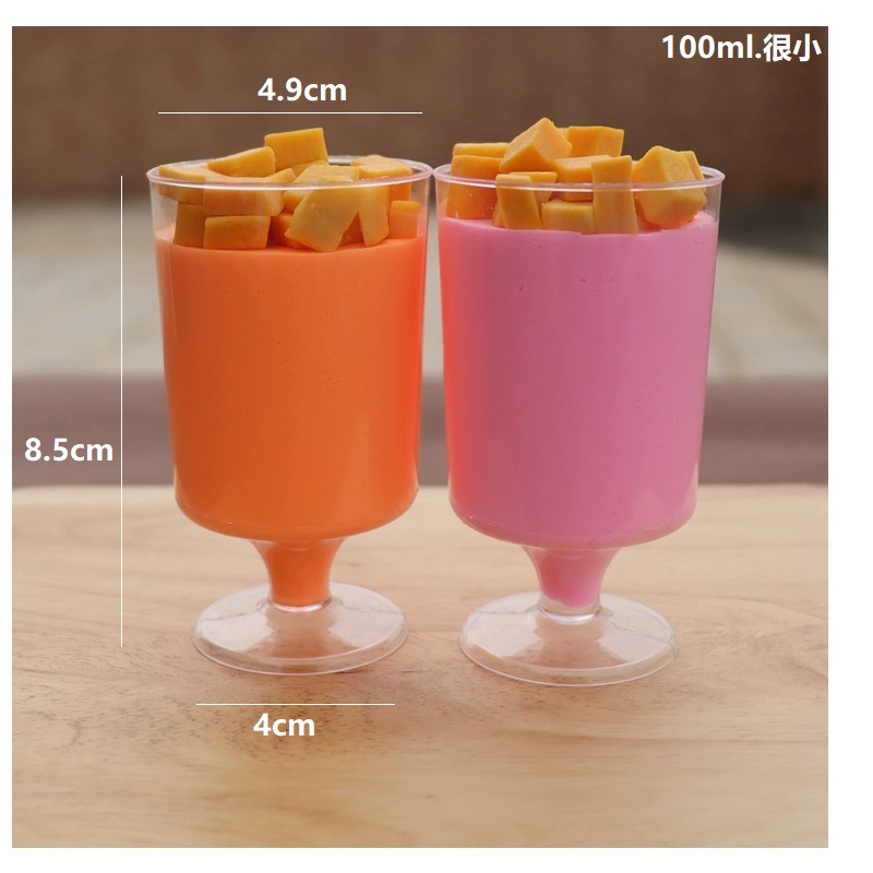 Disposable wineglass, champagne glass, transparent plastic mousse
