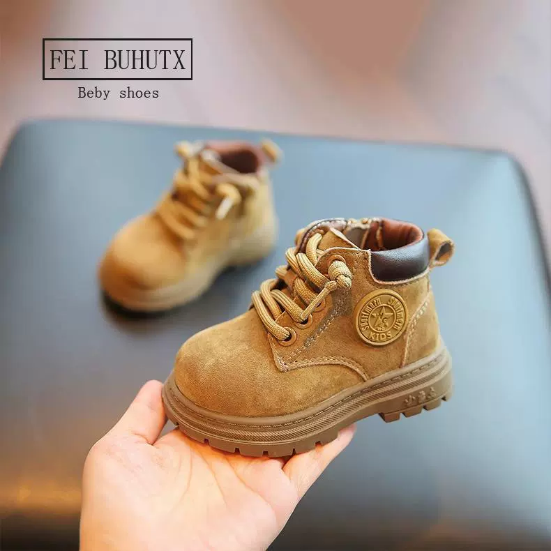 Детская обувь. Ботинки Мартин. Новинка осени и зимы 2025 года. Детская обувь для девочек. Детские туфли. Маленькие желтые ботинки. Обувь для мальчиков. Короткие ботинки на мягкой подошве.