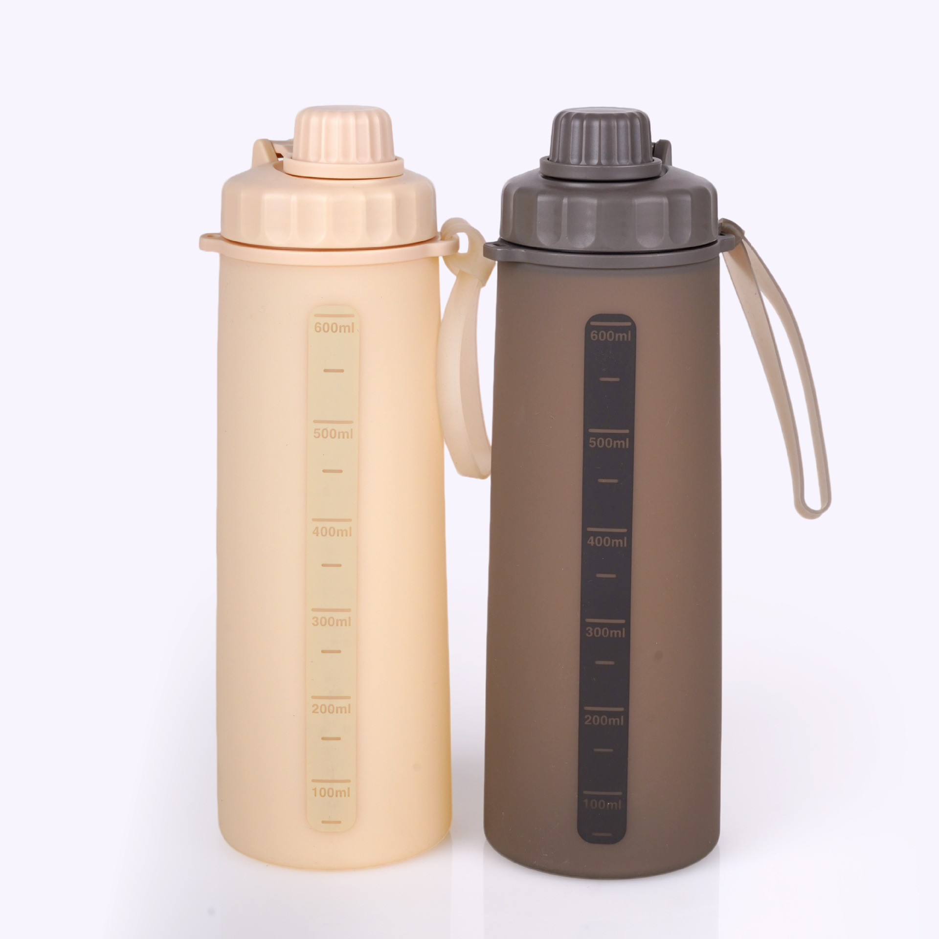Nueva taza de agua de montaña de silicona de grado alimenticio plegable de 600ml resistente a altas temperaturas hervidor de agua portátil transfronterizo