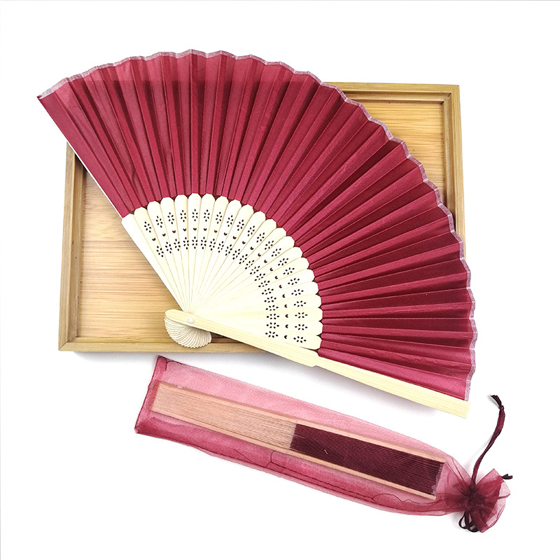 El ventilador de retorno de la boda de seda de un solo paño de color sólido de 6 pulgadas se puede utilizar para la tarjeta de invitación de suministros de boda llano DIY + bolsa de gasa