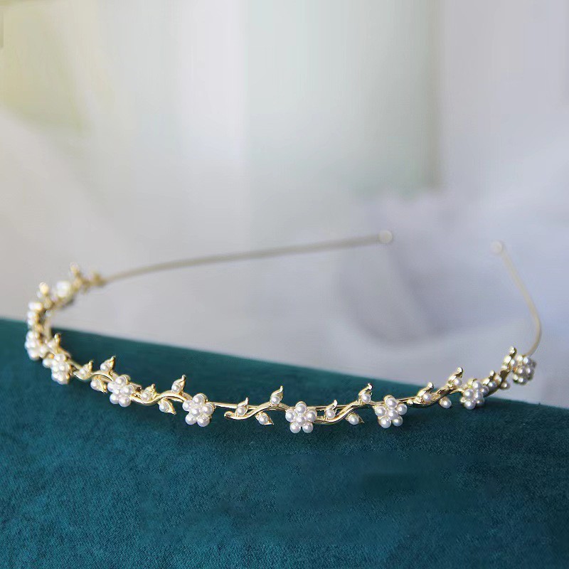 Leaves, Flower Pattern All Seasons Season Women'S Gender Elegant Women'S Leaves Flower Alloy Inlay Pearl Zircon Hair Band