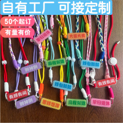 写真でカスタマイズされた携帯電話バッククリップ、斜めのレイジースプリング伸縮式落下防止アクリル接着剤携帯電話バッククリップ、ストラップ付き