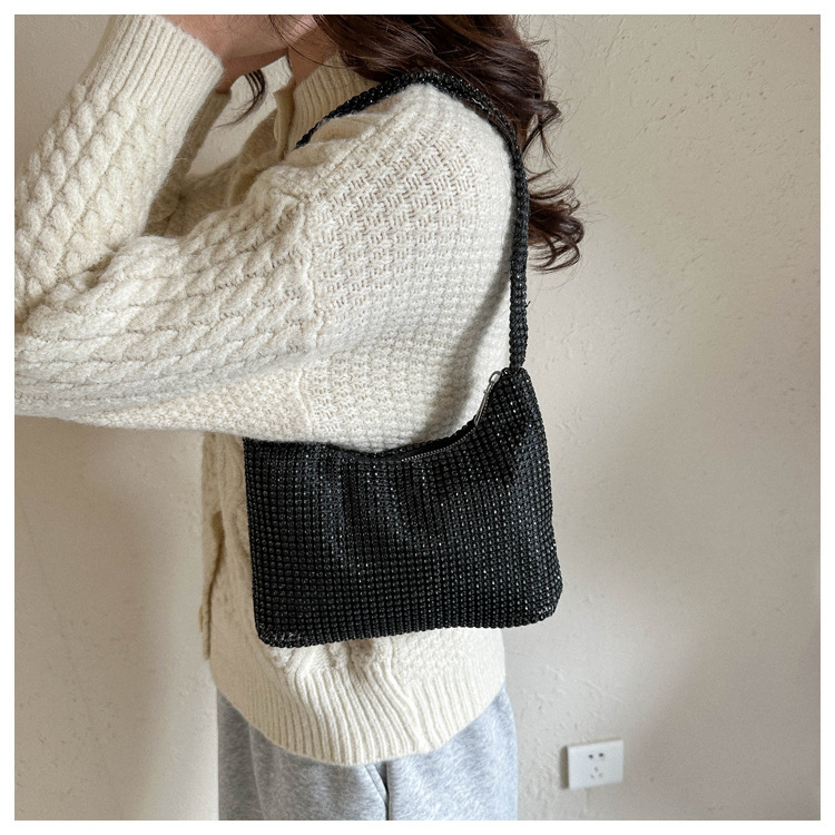 172g Weight Sewing Thread Fashion Element Zipper Closure Type Single Shoulder Strap Strap Type Underarm Bag Bags Type Daily, Shopping Occasion Pu Leather Material Solid Color Pattern All Seasons Season Women's Gender Streetwear Style Square Shape Small Size Women's Small Pu Leather Solid Color Streetwear Sewing Thread Square Zipper Underarm Bag 16