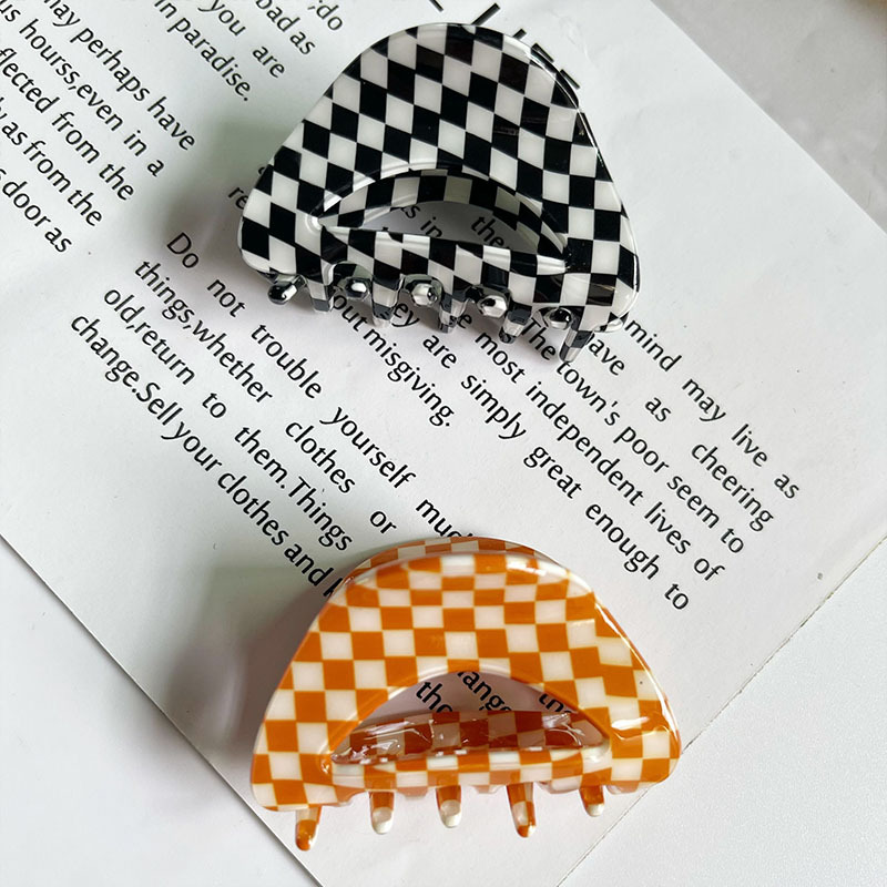 Fashion Plaid Pvc Handmade Hair Claws 1 Piece display picture 4