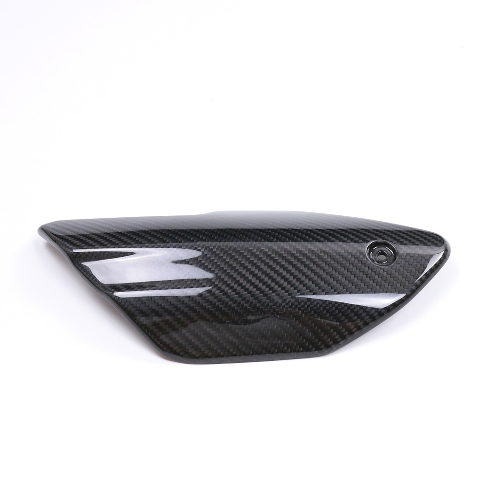 Suitable for CFMOTO spring wind 800NK sharp + motorcycle carbon fiber shell modification Accessories exhaust pipe cover