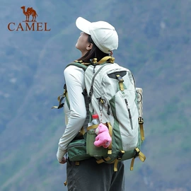 冲锋衣、裤;运动羽绒服;运动T恤