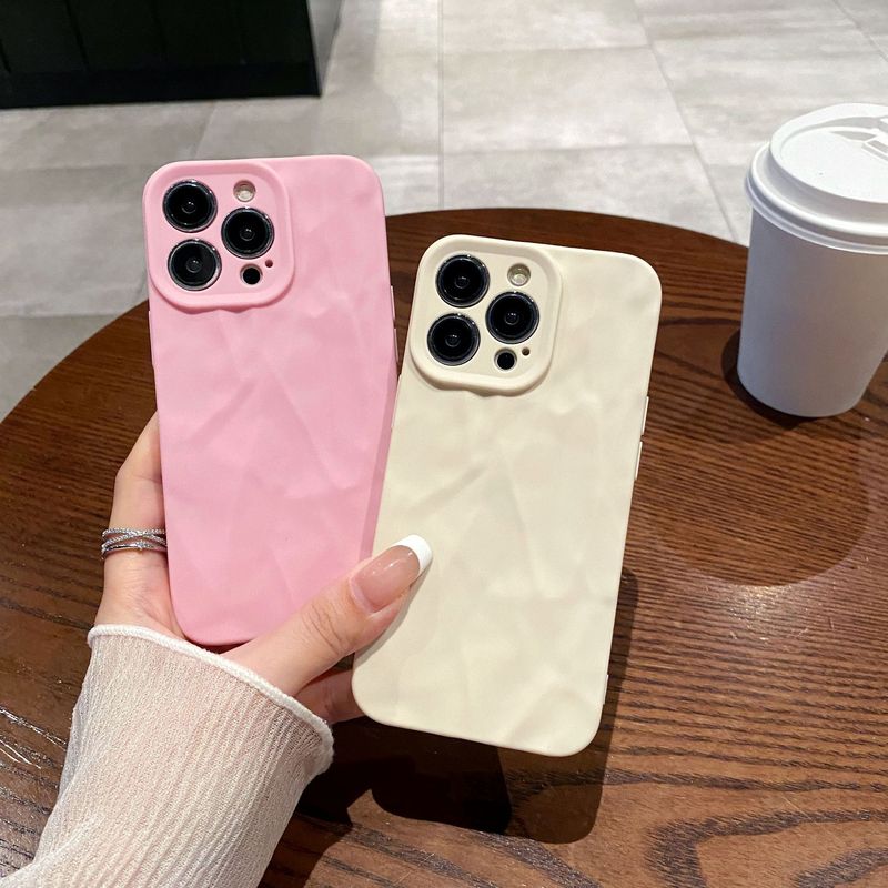 高級感のあるiPhone17/14promax用スマホケース、13/11用マット加工しわ加工、12用ソフトケース、落下防止16|undefined