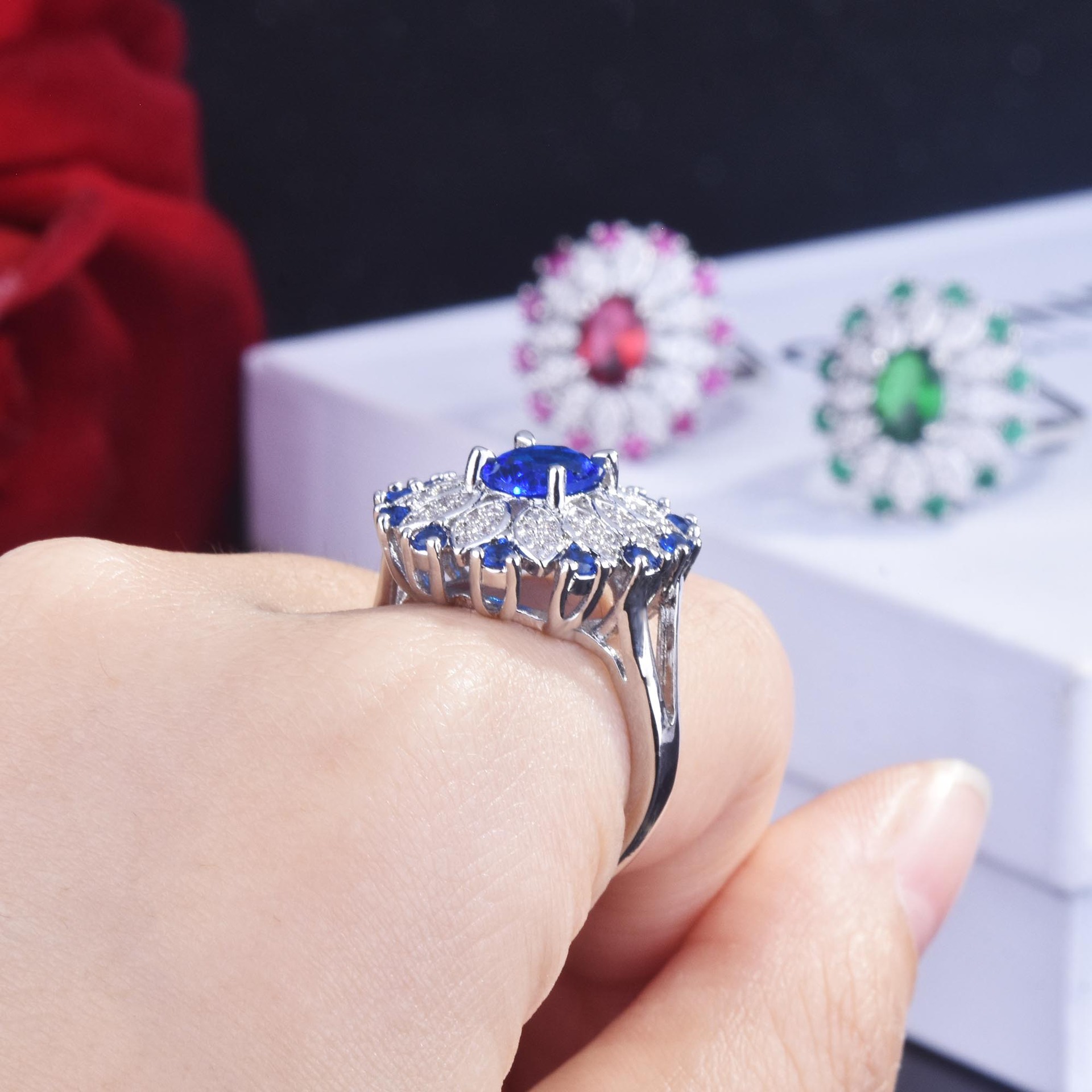 Fashion Imitation Sapphire Ring 2 Carat European And American Three-dimensional Color Treasure Open Ring Female display picture 5